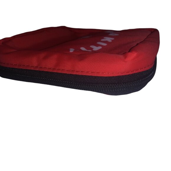 Sanrio Hello Kitty Red Pouch 1986 45th Anniversary Zip Mini Bag Case 2019 - Picture 3 of 9